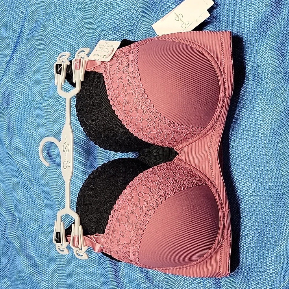 JESSICA SIMPSON BRA.